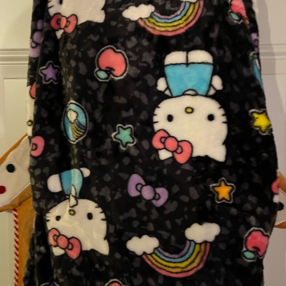 Hello Kitty Pink and Black Cloud Throw